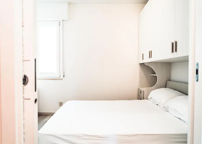 Apartament Beautiful Flat With Sea View In *