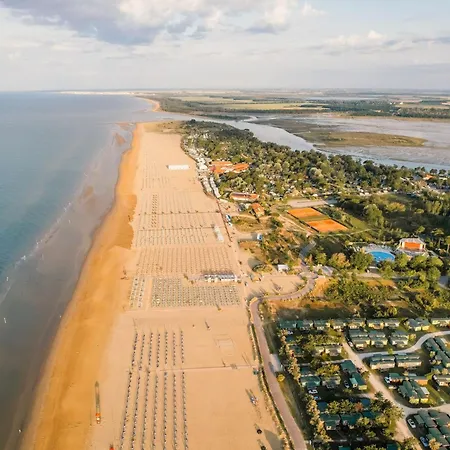 Beautiful Flat With Sea View In Apartman Bibione