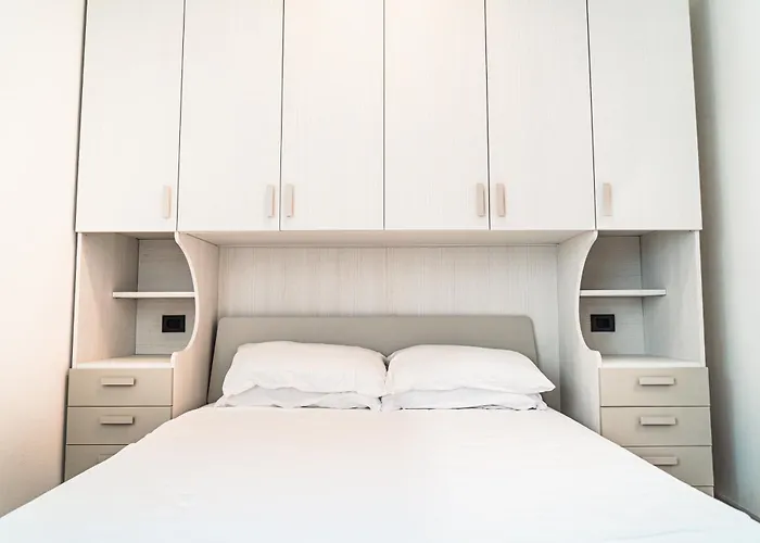 Beautiful Flat With Sea View In *