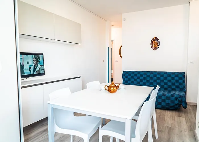 아파트 Beautiful Flat With Sea View In